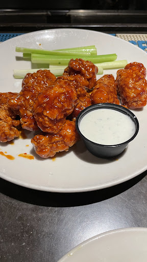 Photo of Applebee's Grill + Bar - 611 25th St SW, Jamestown, ND 58401