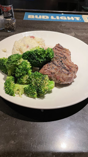 Photo of Applebee's Grill + Bar - 611 25th St SW, Jamestown, ND 58401