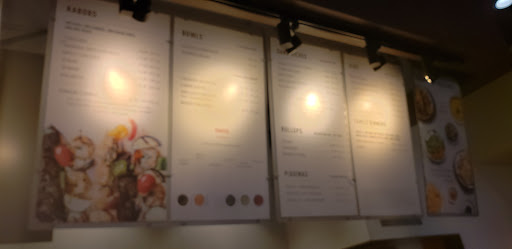 Photo of Zoës Kitchen - 225 Country Clb Pk, Birmingham, AL 35213