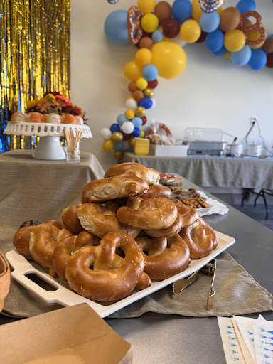 Photo of Heitzman Traditional Bakery And Cafe - 9426 Shelbyville Rd, Louisville, KY 40222