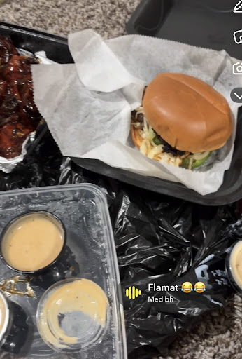 Photo of Midnight Munchies Food Truck - 5666 Bardstown Rd, Louisville, KY 40291