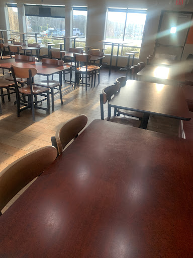 Photo of Eat A Pita - 100 Daventry Ln, Louisville, KY 40223