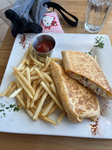 Photo of Mediterranean Grill - 335 S Towne East Mall Dr, Wichita, KS 67207