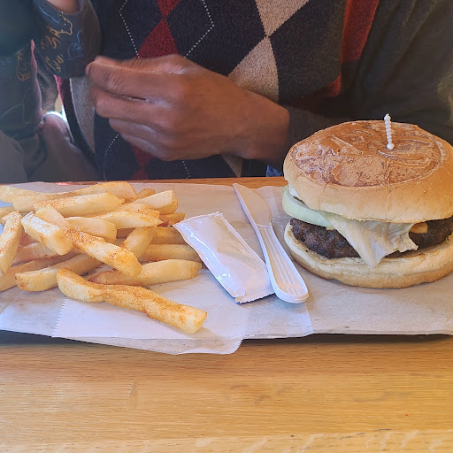 Photo of KC Smoke Burger - 1610 W 39th St, Kansas City, MO 64111