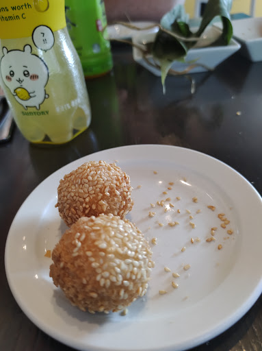 Photo of Sama Zama - 3906 Central St, Kansas City, MO 64111