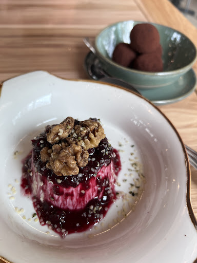 Photo of Whole Harvest Kitchen - 4853 W 117th St, Leawood, KS 66211