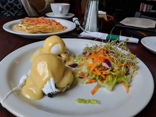 Photo of Tulip Bar and Restaurant - 126 Main St, Brattleboro, VT 05301