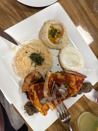 Photo of La Roche Lebanese Cuisine - 916 Cooper St, Memphis, TN 38104