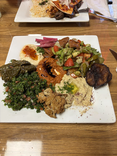 Photo of La Roche Lebanese Cuisine - 916 Cooper St, Memphis, TN 38104