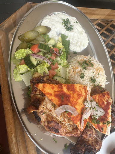 Photo of La Roche Lebanese Cuisine - 916 Cooper St, Memphis, TN 38104