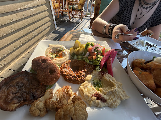 Photo of La Roche Lebanese Cuisine - 916 Cooper St, Memphis, TN 38104