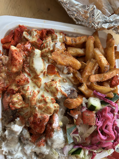 Photo of Halal Munchies - Berlin, CT - 1943 Berlin Tpke Unit H, Berlin, CT 06037