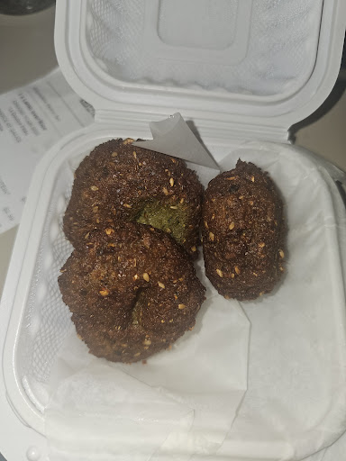 Photo of Halal Munchies - Berlin, CT - 1943 Berlin Tpke Unit H, Berlin, CT 06037