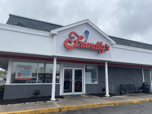 Photo of Friendly's - 408 Queen St, Southington, CT 06489