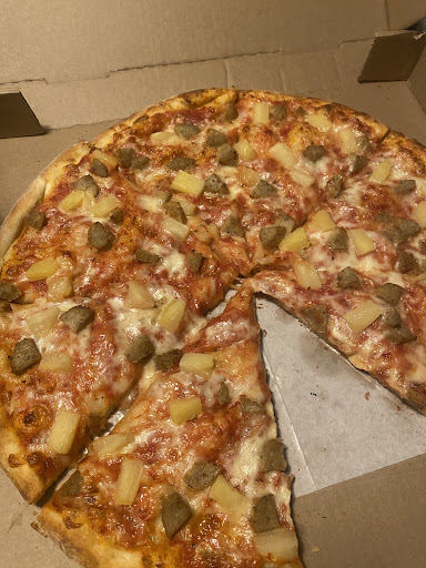 Photo of MIDDLETOWN HALAL GRILL & PIZZA - 570 Main St, Middletown, CT 06457