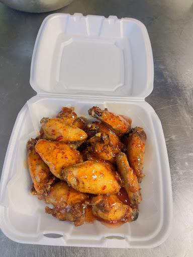 Photo of MIDDLETOWN HALAL GRILL & PIZZA - 570 Main St, Middletown, CT 06457