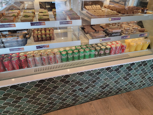 Photo of Signature Cafe - 115 Krispy Kreme Drive #1, Bloomington, IL 61704