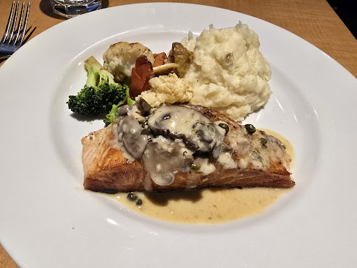 Photo of Meadowlark Restaurant - 5531 Far Hills Ave, Dayton, OH 45429