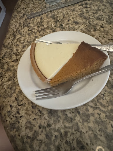 Photo of Mo's Restaurant - 1116 White St, Key West, FL 33040