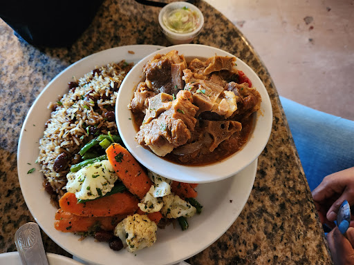 Photo of Mo's Restaurant - 1116 White St, Key West, FL 33040