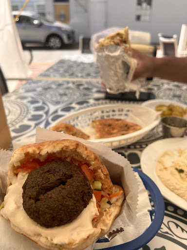 Photo of Mam's Best Food - 405 Petronia St, Key West, FL 33040