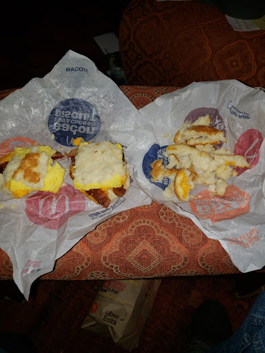 Photo of McDonald's - 4525 N Roan St, Johnson City, TN 37615