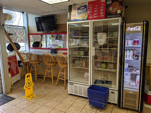 Photo of Almadinah Market Halal middle eastern food/Dubai Chocolate Falafel/ Gyro/ Chicken And Rice. Shawarma, Halalicious - 1969 E Main St, Mohegan Lake, NY 10547
