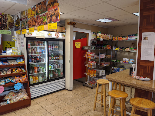 Photo of Almadinah Market Halal middle eastern food/Dubai Chocolate Falafel/ Gyro/ Chicken And Rice. Shawarma, Halalicious - 1969 E Main St, Mohegan Lake, NY 10547