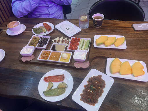 Photo of TashTea Cafe Kurdish & Turkish Cuisine - 5372 Mt View Rd, Antioch, TN 37013