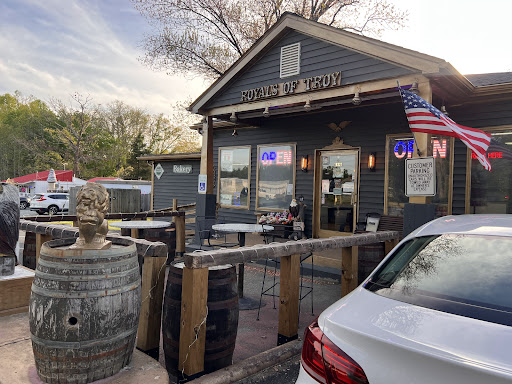 Photo of Royals of Troy - 19321 James Madison Hwy #15, Troy, VA 22974