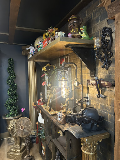 Photo of Royals of Troy - 19321 James Madison Hwy #15, Troy, VA 22974