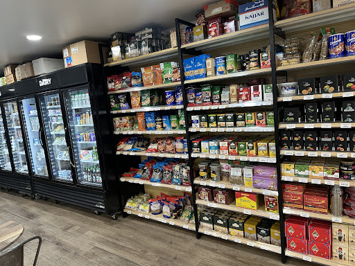 Photo of Yalla Market / Mediterranean Restaurant / Bakery / Pastries - 1104 S Federal Hwy, Dania Beach, FL 33004