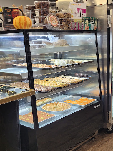 Photo of Yalla Market / Mediterranean Restaurant / Bakery / Pastries - 1104 S Federal Hwy, Dania Beach, FL 33004