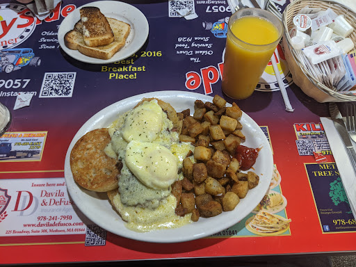 Photo of Sunnyside Diner - 639 Broadway, Lawrence, MA 01841
