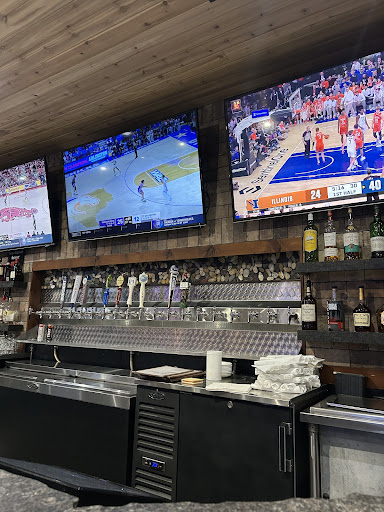 Photo of Brass Lantern - 2290 Pulaski Hwy, Lawrenceburg, TN 38464