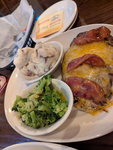 Photo of Brass Lantern - 2290 Pulaski Hwy, Lawrenceburg, TN 38464