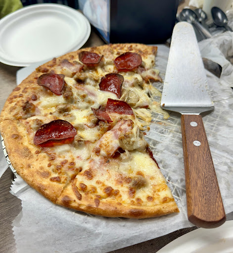 Photo of Kay’s Pizza BBQ & Wings حلال - 4786 Sugarloaf Pkwy, Lawrenceville, GA 30044