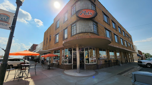 Photo of Mel's on Madison - 201 W Commercial St, Lebanon, MO 65536