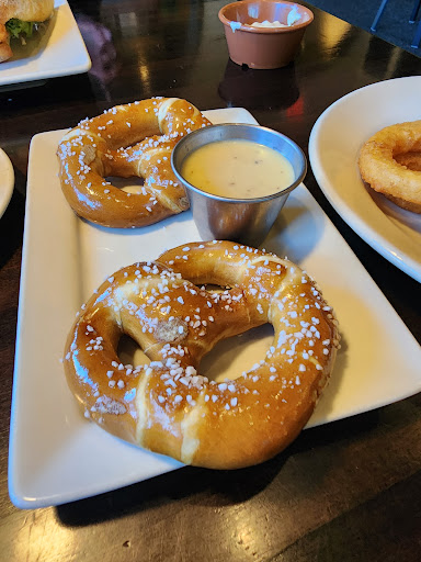 Photo of SNAX RESTAURANT - 18 Centerra Pkwy, Lebanon, NH 03766