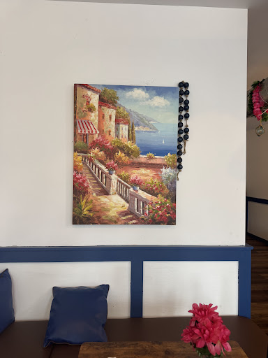 Photo of Gyrolicious Grill - 6665 Salem Rd, Cincinnati, OH 45230