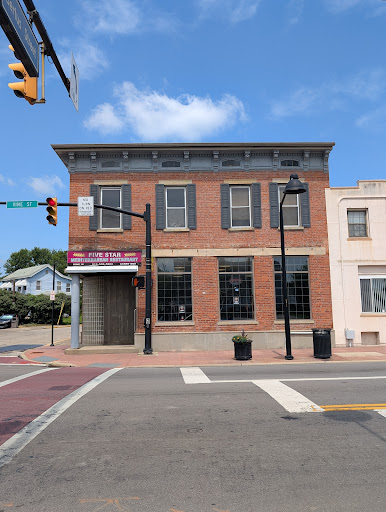 Photo of Five Star Mediterranean Restaurant - 4501 Vine St, Cincinnati, OH 45217