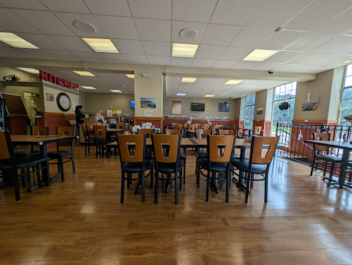 Photo of Five Star Mediterranean Restaurant - 4501 Vine St, Cincinnati, OH 45217