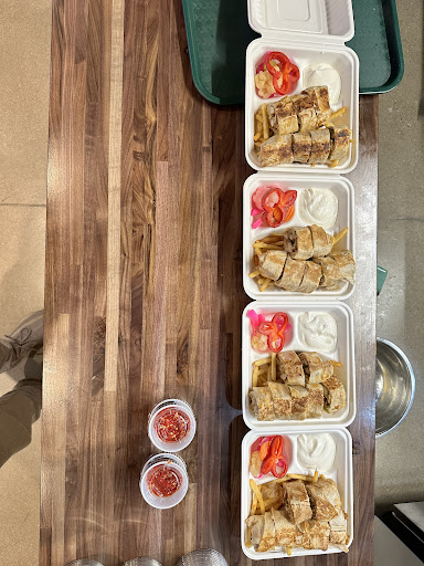 Photo of Simon-Pure Mediterranean Kitchen - 2750 Park Ave, Norwood, OH 45212