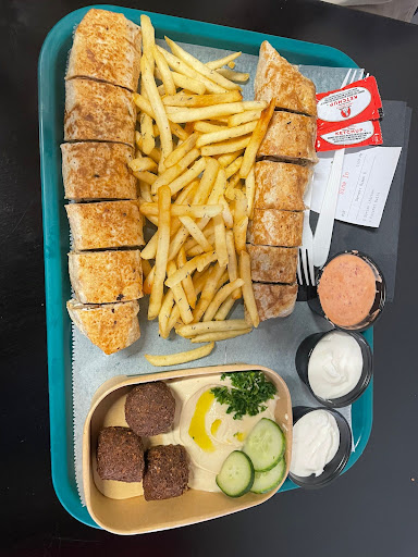 Photo of Simon-Pure Mediterranean Kitchen - 2750 Park Ave, Norwood, OH 45212