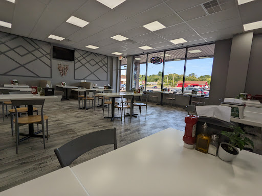 Photo of Q BARBE Q - 7967 Cincinnati Dayton Rd suite k, West Chester Township, OH 45069