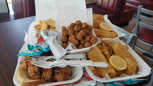 Photo of Hooks Fish And Chicken - 7312 Kingsgate Way, West Chester Township, OH 45069