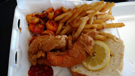 Photo of Hooks Fish And Chicken - 7312 Kingsgate Way, West Chester Township, OH 45069