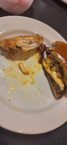 Photo of Friendly's - 1701 Quentin Rd, Lebanon, PA 17042