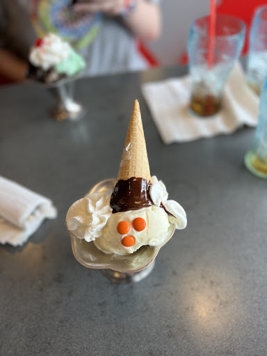 Photo of Friendly's - 1701 Quentin Rd, Lebanon, PA 17042