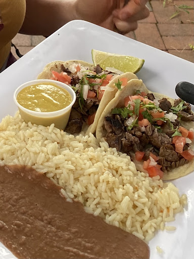 Photo of La Chocita Grill - 210 Loudoun St SE, Leesburg, VA 20175